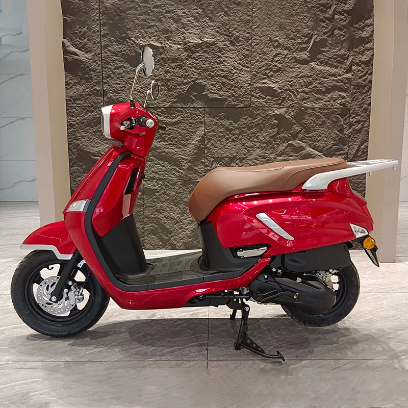 Новый модный дизайн мотоцикла EEC EPA Сертификация 125CC бензиновый скутер с воздушным охлаждением двигателя Максимальная скорость 85 км/ч в продаже