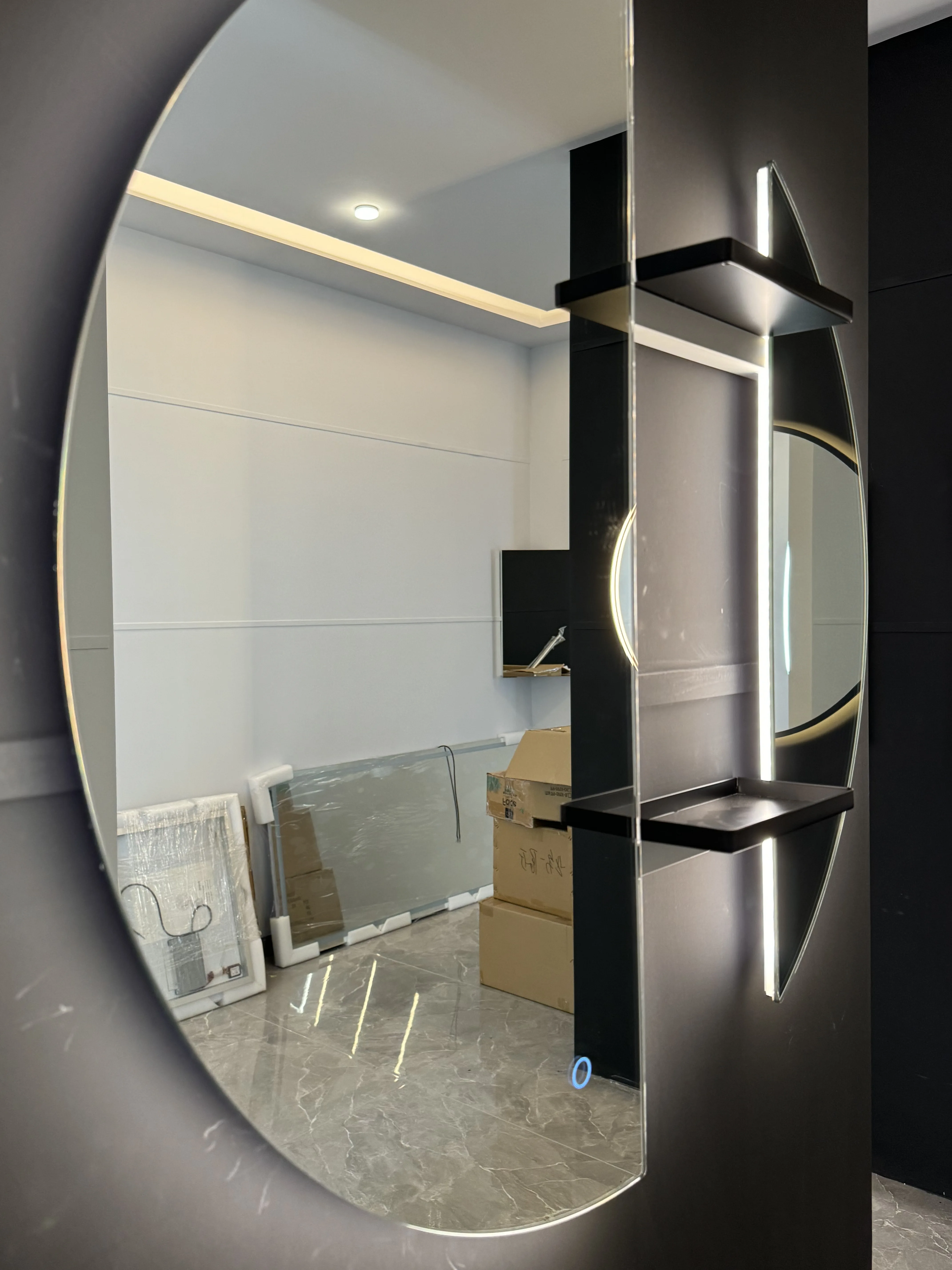 Bathnology Modern Home Decor Half Moon Round Shape Led Light Smart Mirror Touch Sensor Switch Wall Bathroom Mirror