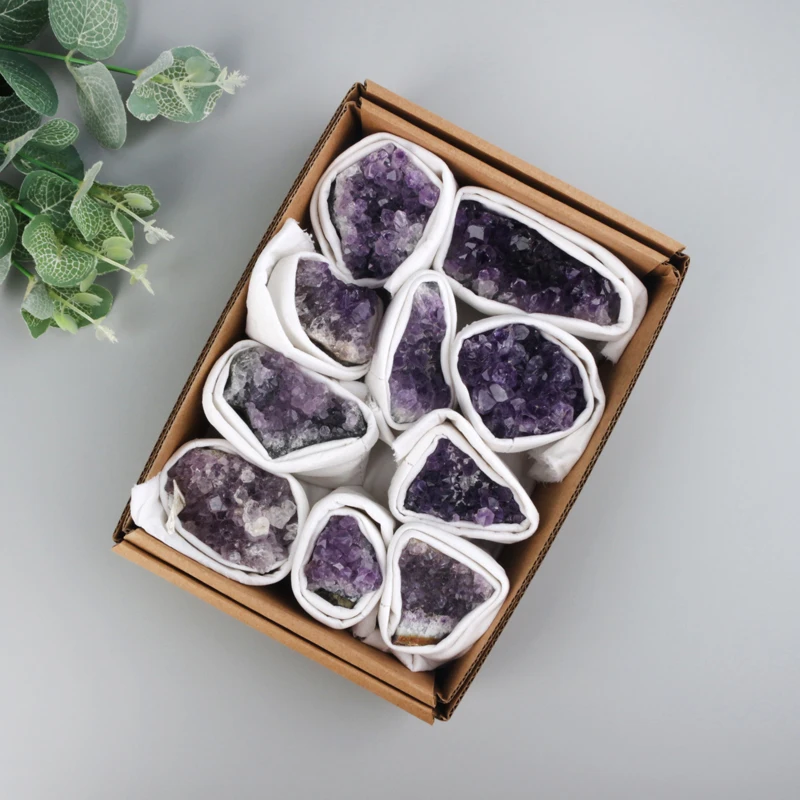 Wholesale Crystals Healings Quartz Natural Crystal Amethyst Red Jasper Clear Quartz Raw Stone Gift Set Box Accept Customization