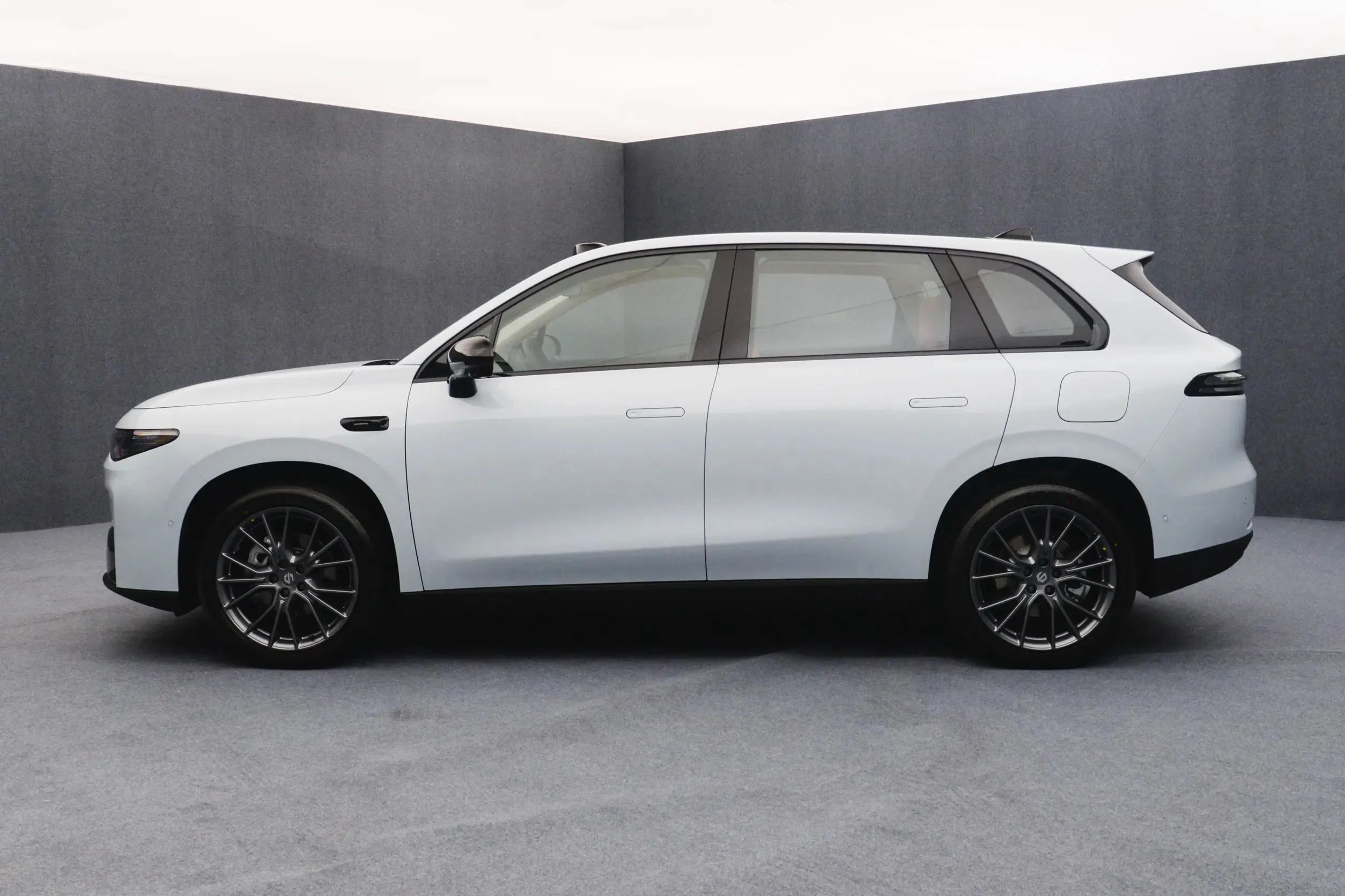 Leapmotor C10 2024 C 10 Basic EV SUV Новый энергетический автомобиль Гибридный электромобиль Lingpao Leap Motor