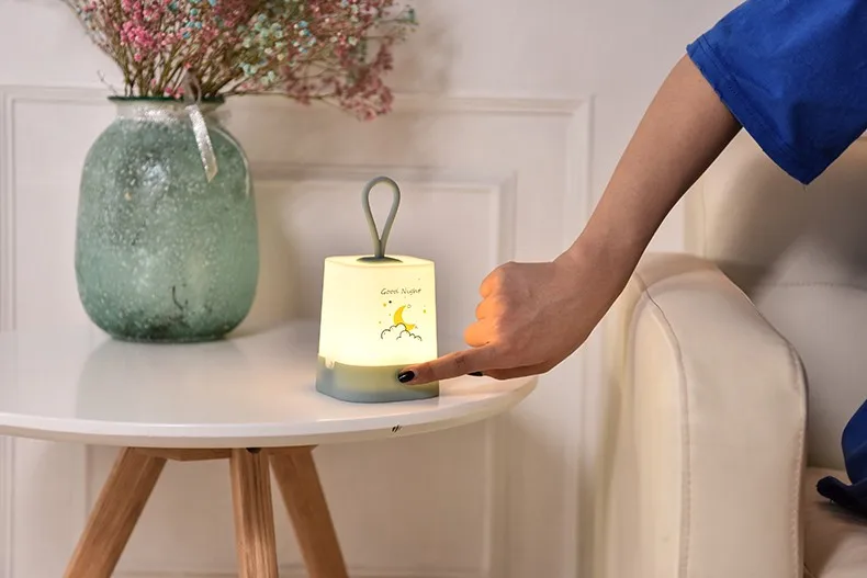Factory  new design night lamp soft light 3 step portable rechargeable USB mini night light lamp