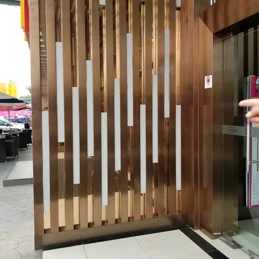 Keenhai Modern Interior Laser Cut Hotel Decorative Metal Screen For Living Room
