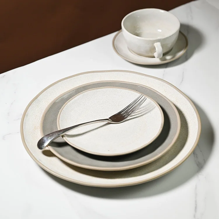 P&T Horeca Wholesale Colored Glazed Restaurant Ceramic Plates Sets Dinnerware Ceramic Plates Sets Dinner Plate Dish