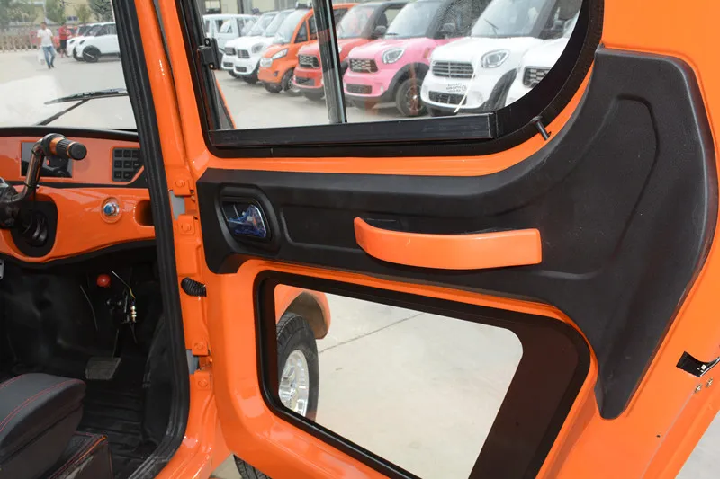 Electric Small Car 60V800W Full Closed 4 Wheel Leisure for Elderly People Electric Vehicle