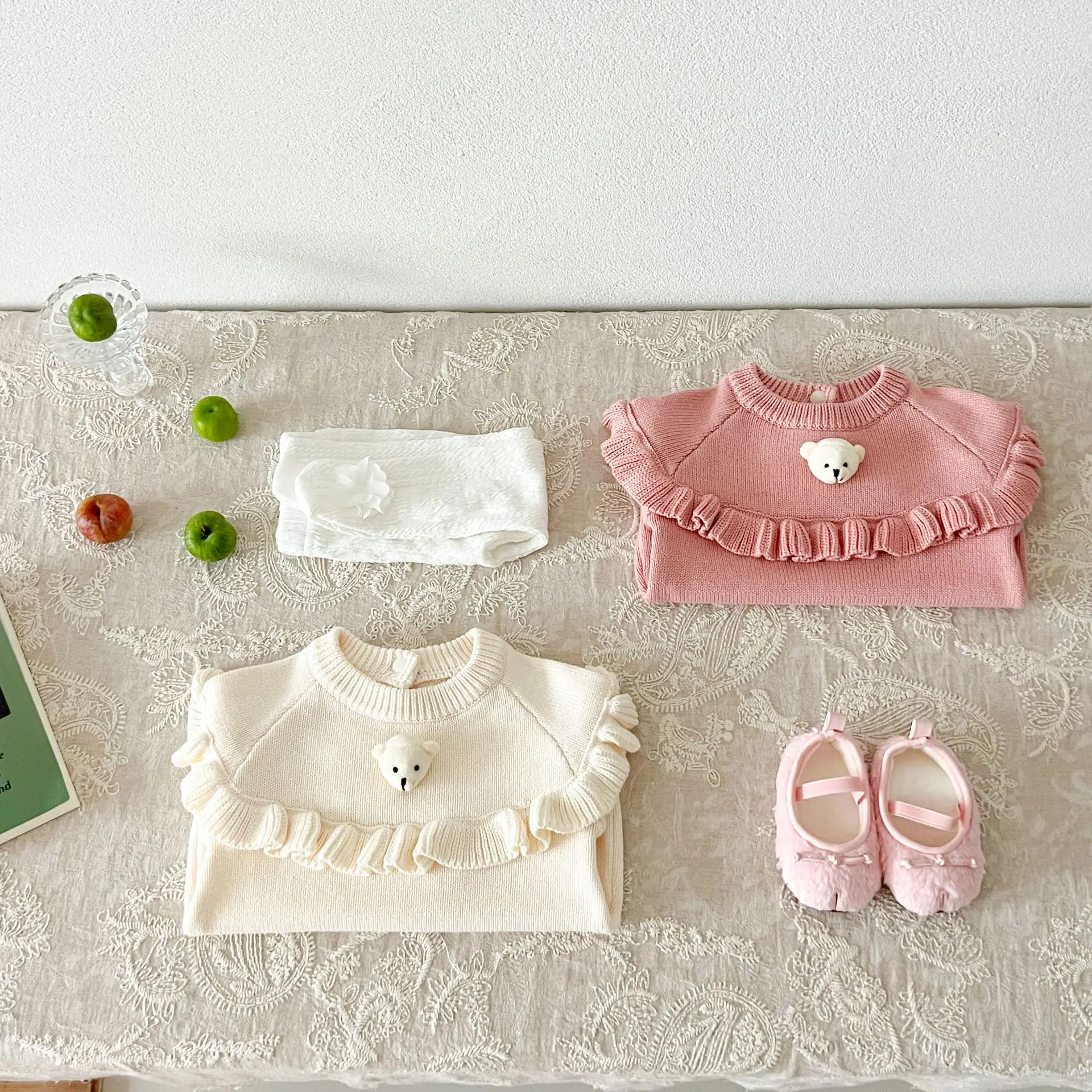 Baby clothing Korean version of cotton knitted sweater Princess three-dimensional little bear wrap butt suit jumpsuits