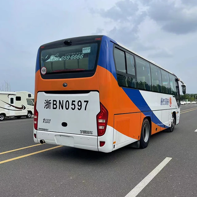 Yu tong 2017 год Подержанный автобус на 38 мест