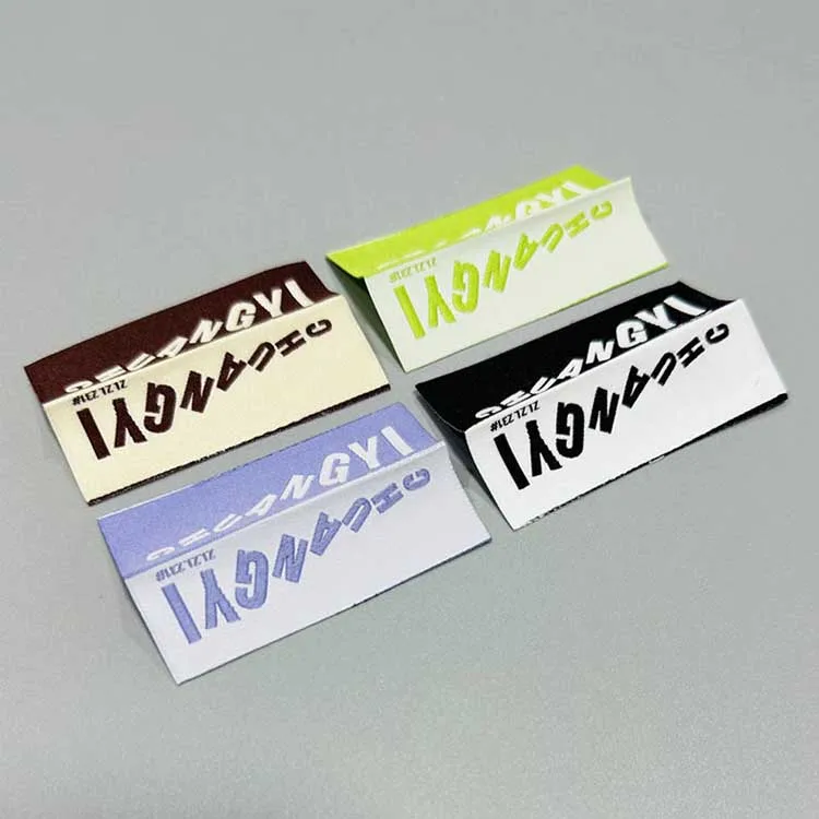 China Wholesale In Stock Non Logo Centerfold Black Color 100%polyester Woven Size Label Tag For Tops