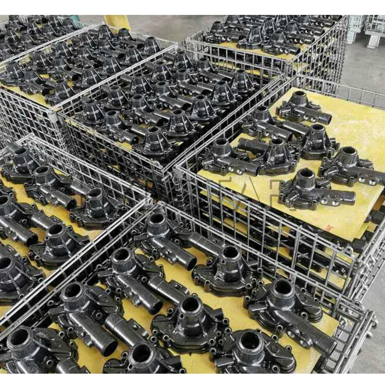 Excavator Engine Spare Parts 4D94E Diesel Water Pump 6132-61-1616