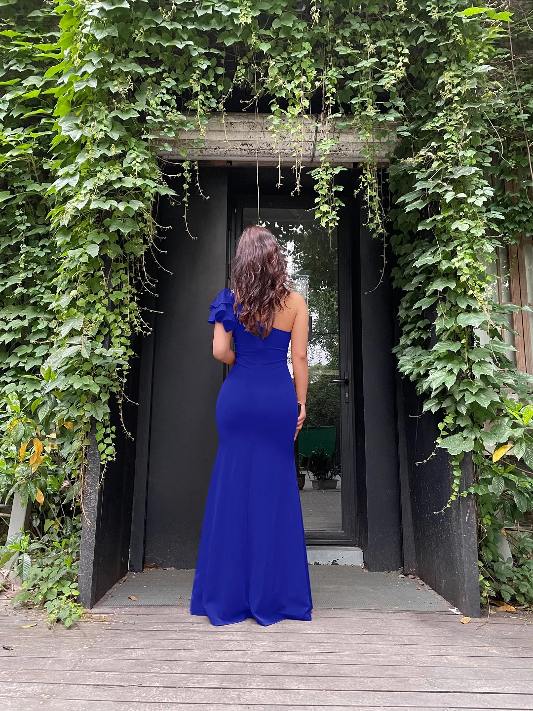 Latest design slit elegant dress one shoulder bodycon ruffles gowns chic evening dress