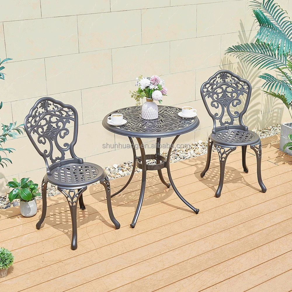 Newest design beautiful hotel garden furniture set metal dining set leisure end table