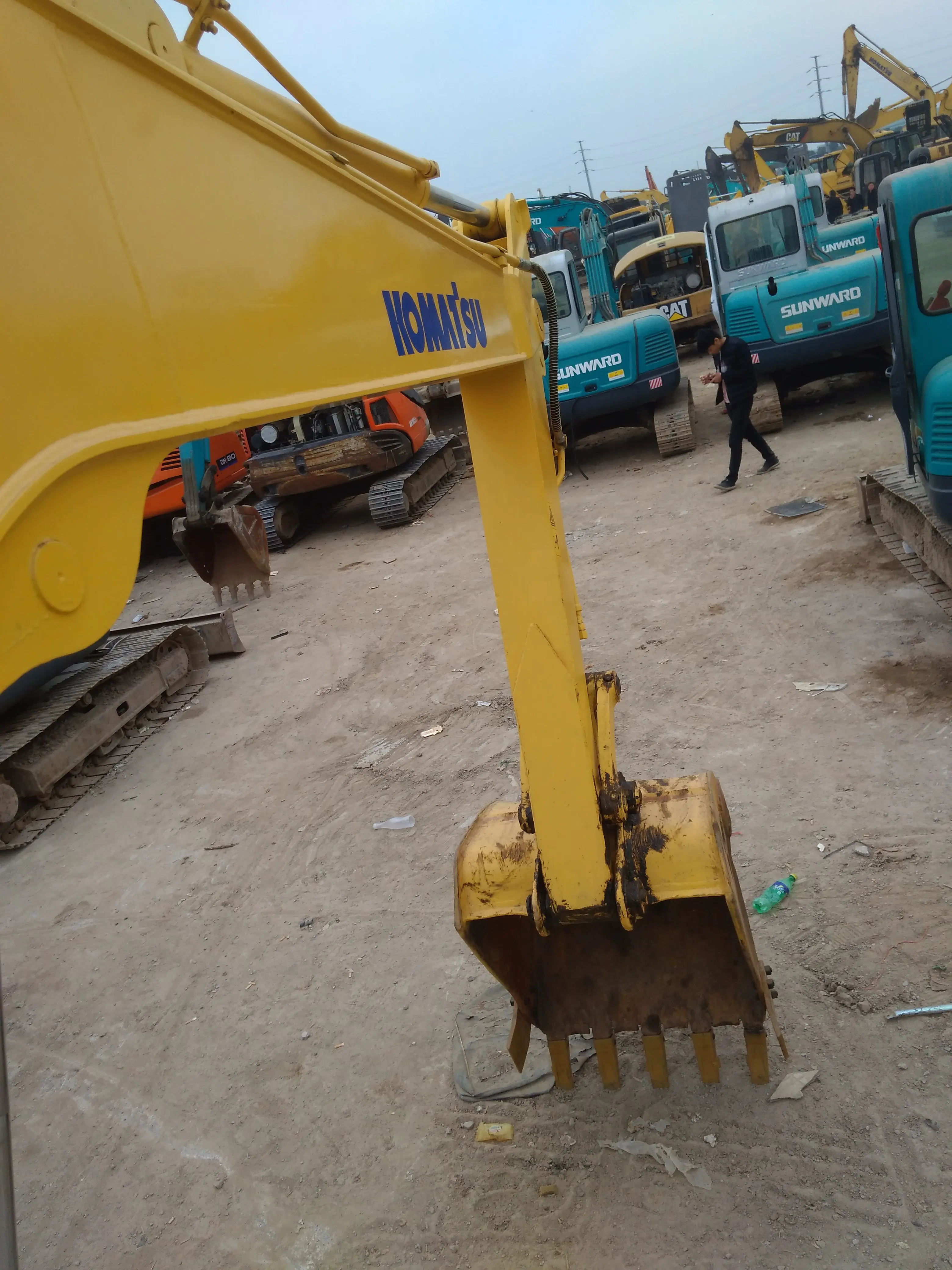 USED KOMATSU PC70-8/PC75/PC80 EXCAVATOR