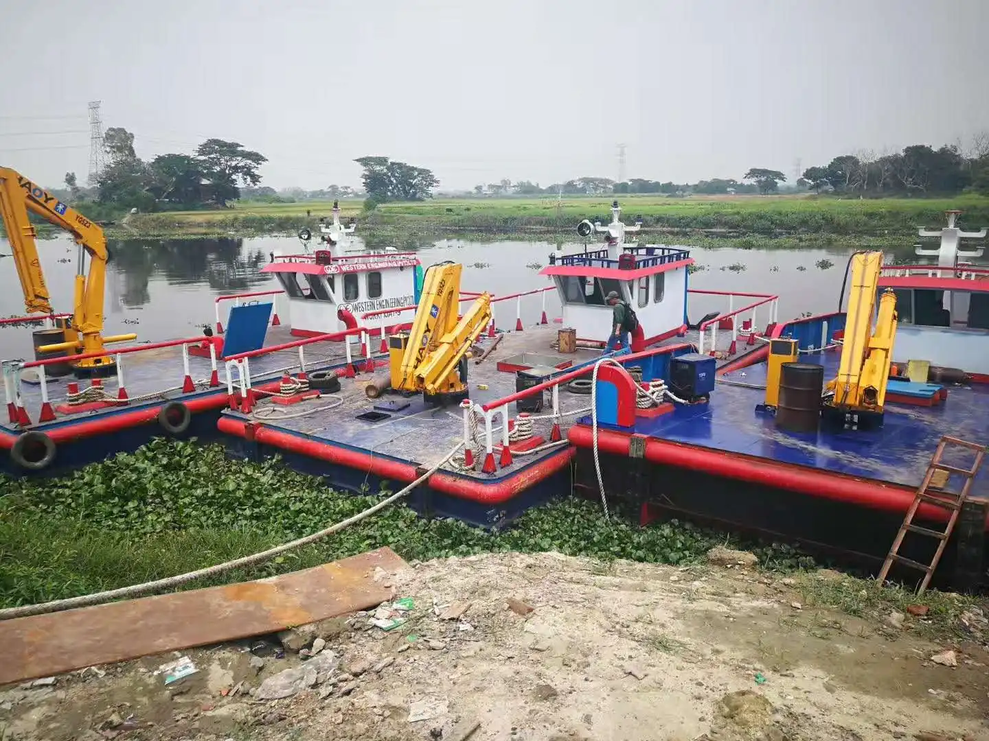 5 tons folding boom hydraulic crane Remote Control Marine Hydraulic Crane