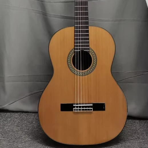 China handcraft made Aiersi brand High end grade gloss solid cedar top indian rosewood Vintage Nylon String Classical guitar