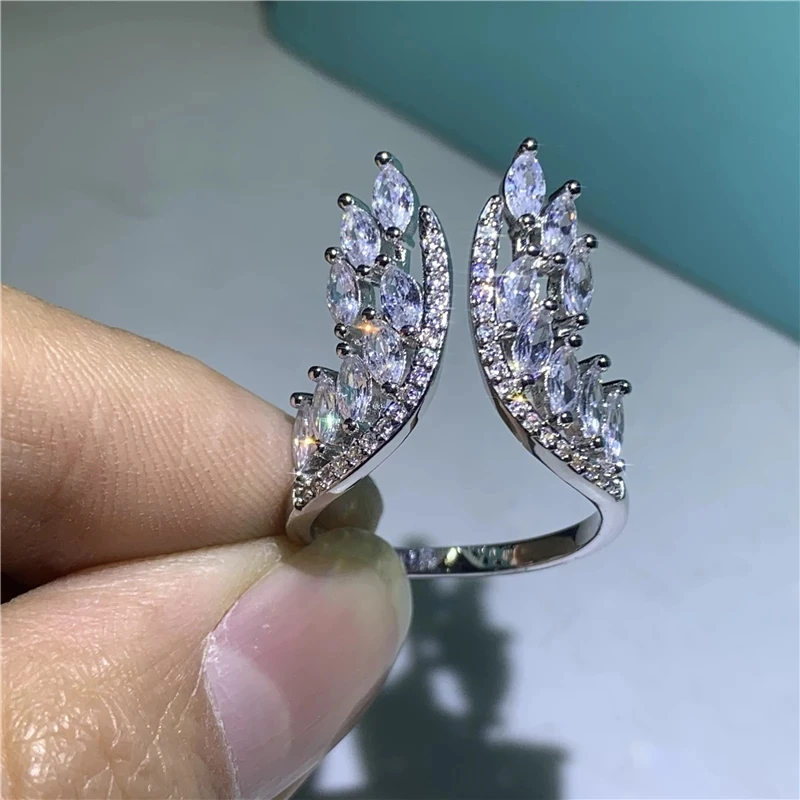 Korean Fashion Temperament Rhinestones Twisted Leaves Wishful CZ Crystal Open Ring Index Finger Rings For Women Angel