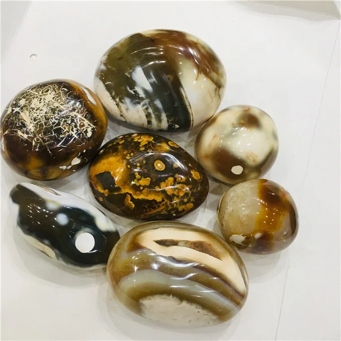 Madagascar Semi Precious agate crystal  polished agate palm stone for sale