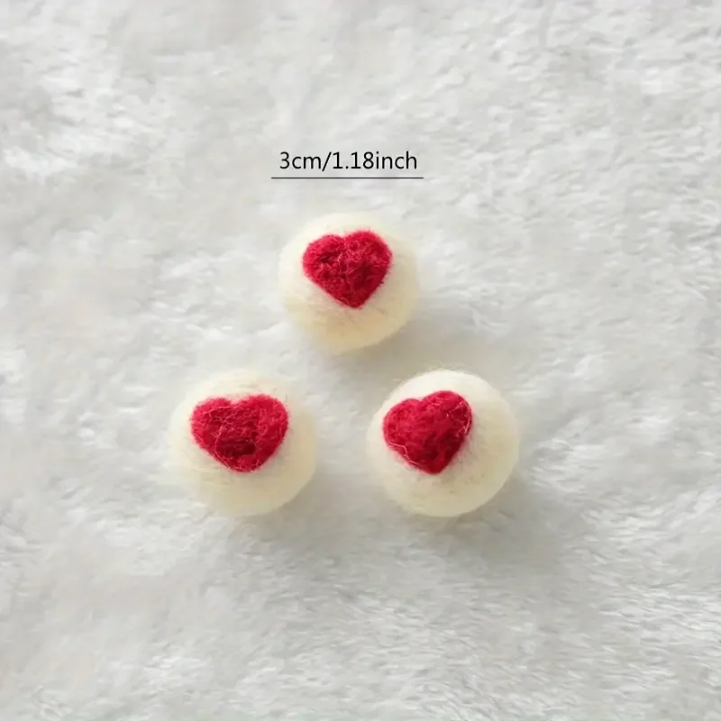 Colorful Diy Crafts Random Mixed Colors Wool Felt Balls with Heart Designs