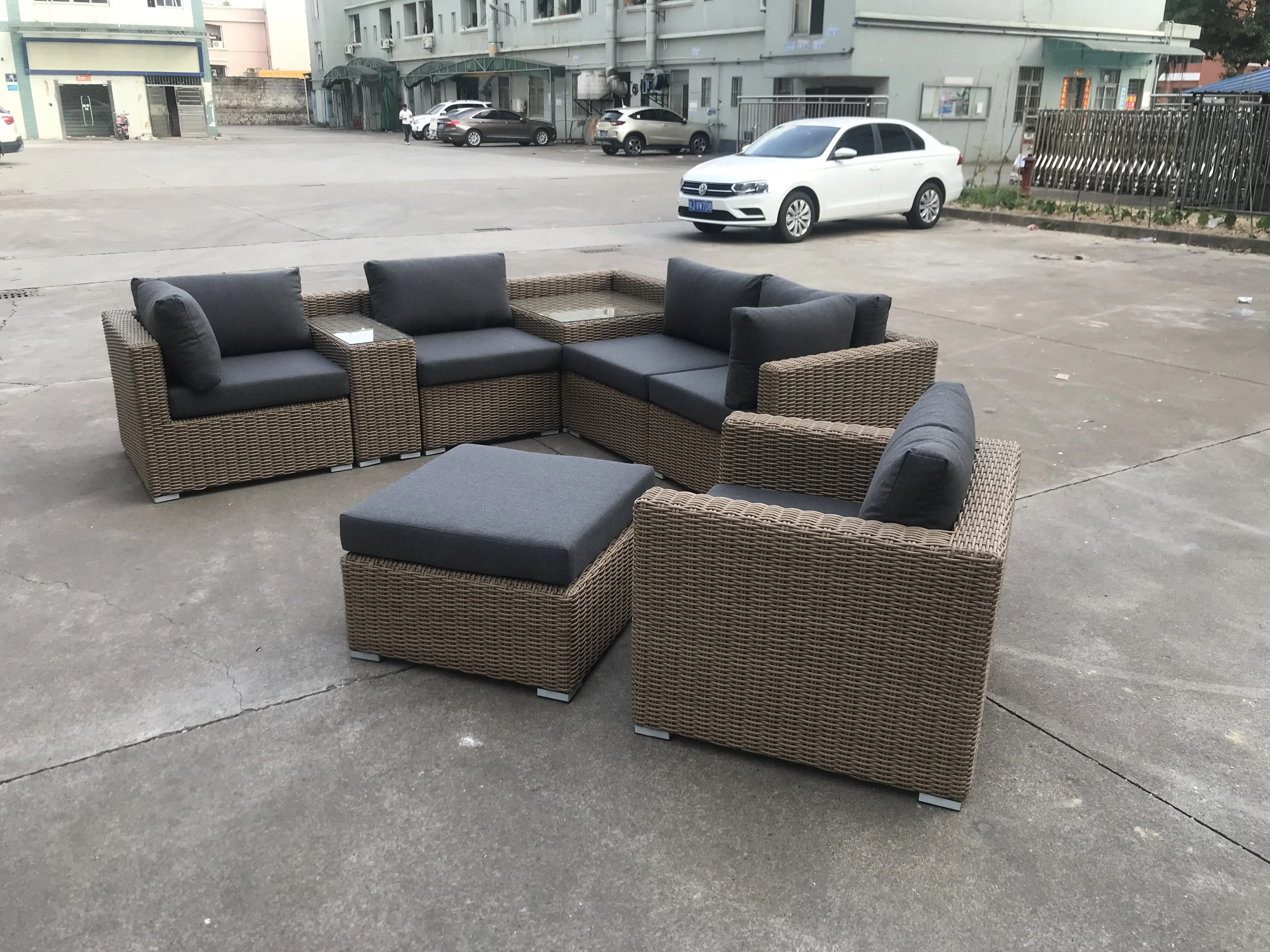 Luxury Outdoor All Weather Garden Furniture Wicker Round Rattan Sofa Set