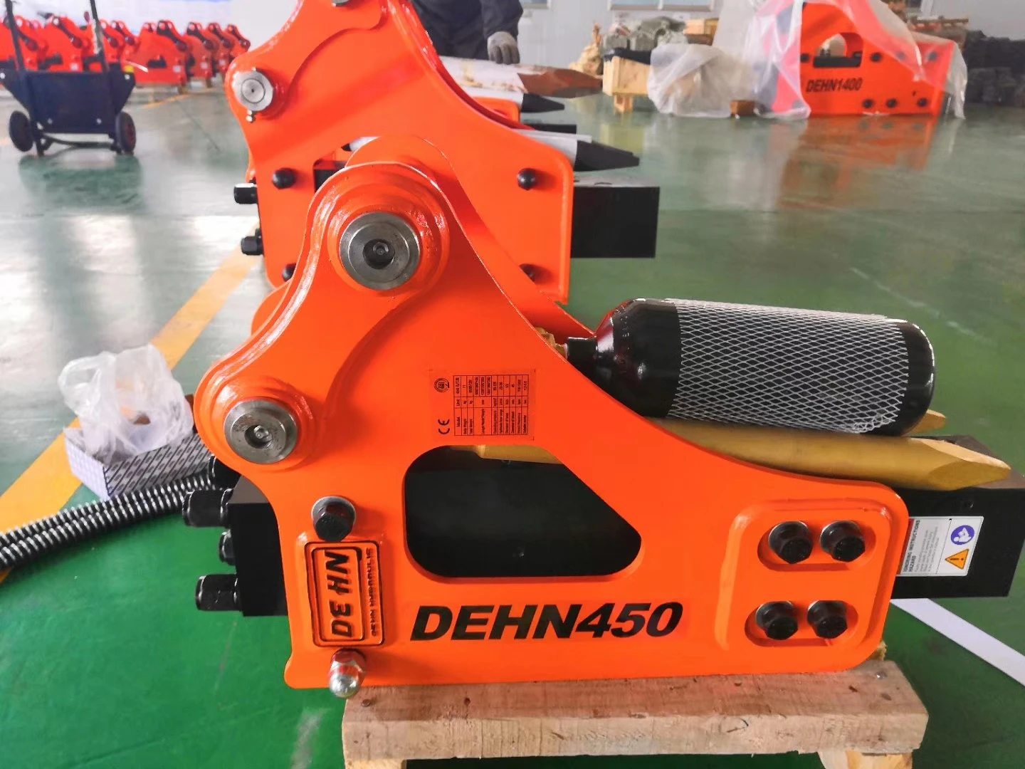 DEHN Supplies Hydraulic Breaker and All Excavator Attachments for Engineering Construction Machinery