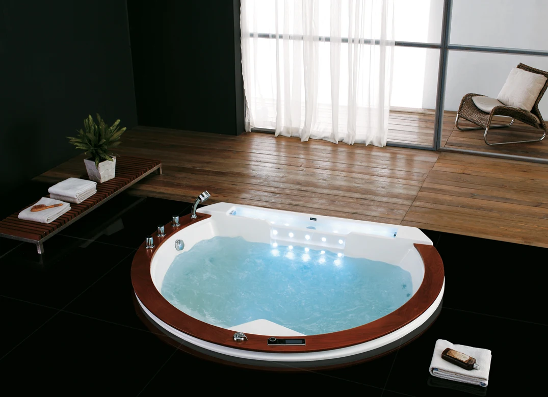 Woma Classic Bubble Bath Hot Tub Hydromassage Whirlpool Jetted SPA Bathtub Luxury Acrylic Massage CE Modern Hotel Freestanding