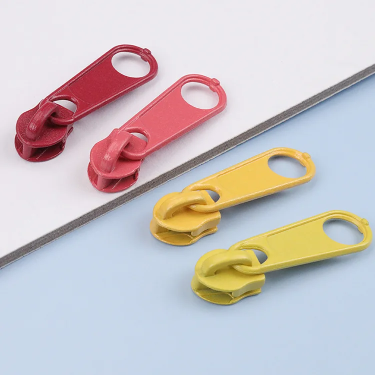 Colorful Wholesale Non Lock   3#  Zipper Puller For Bags Luggage Tent Clothes Toy Pillow Zipper Puller