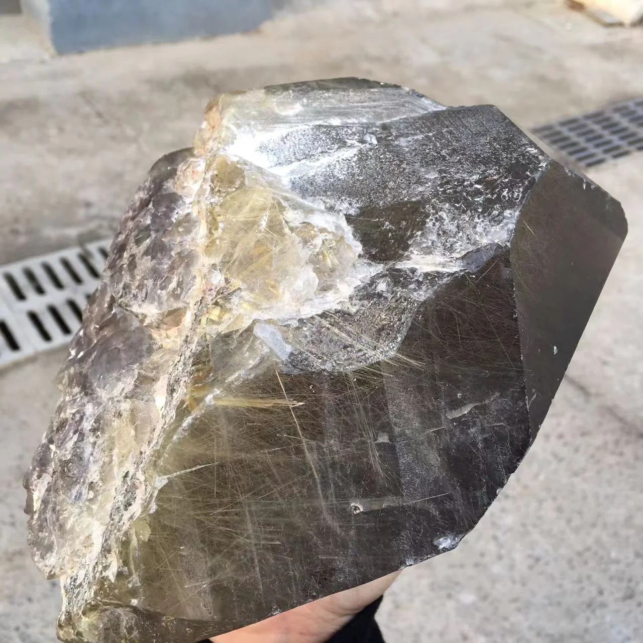 natural quartz decorative healing rutile crystal wedding souvenirs for guests