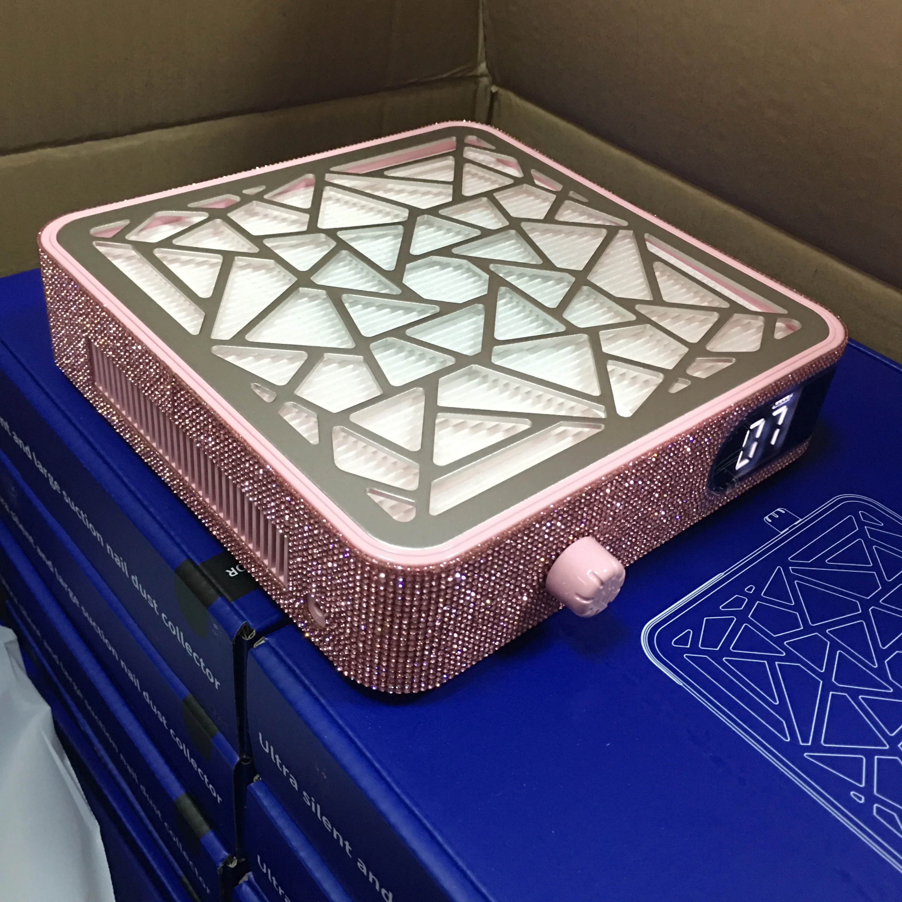 Strong Suction Low Noise Nail Art Vacuum Cleaner 3500RPM Table Rechargeable Nail Dust Collector With Rhinestones