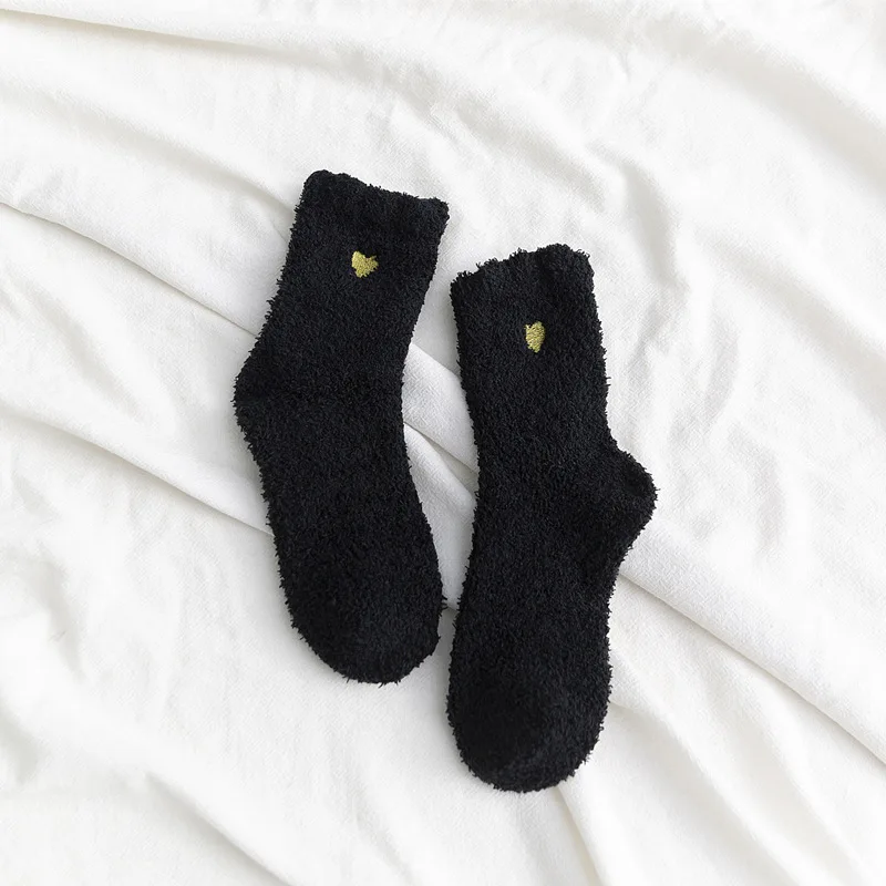 Wholesale Embroidery Logo Winter Keep Warm Thick Terry fuzzy Coral Bed Sock floor sleeping socks Women Girl Soft Crew Socks