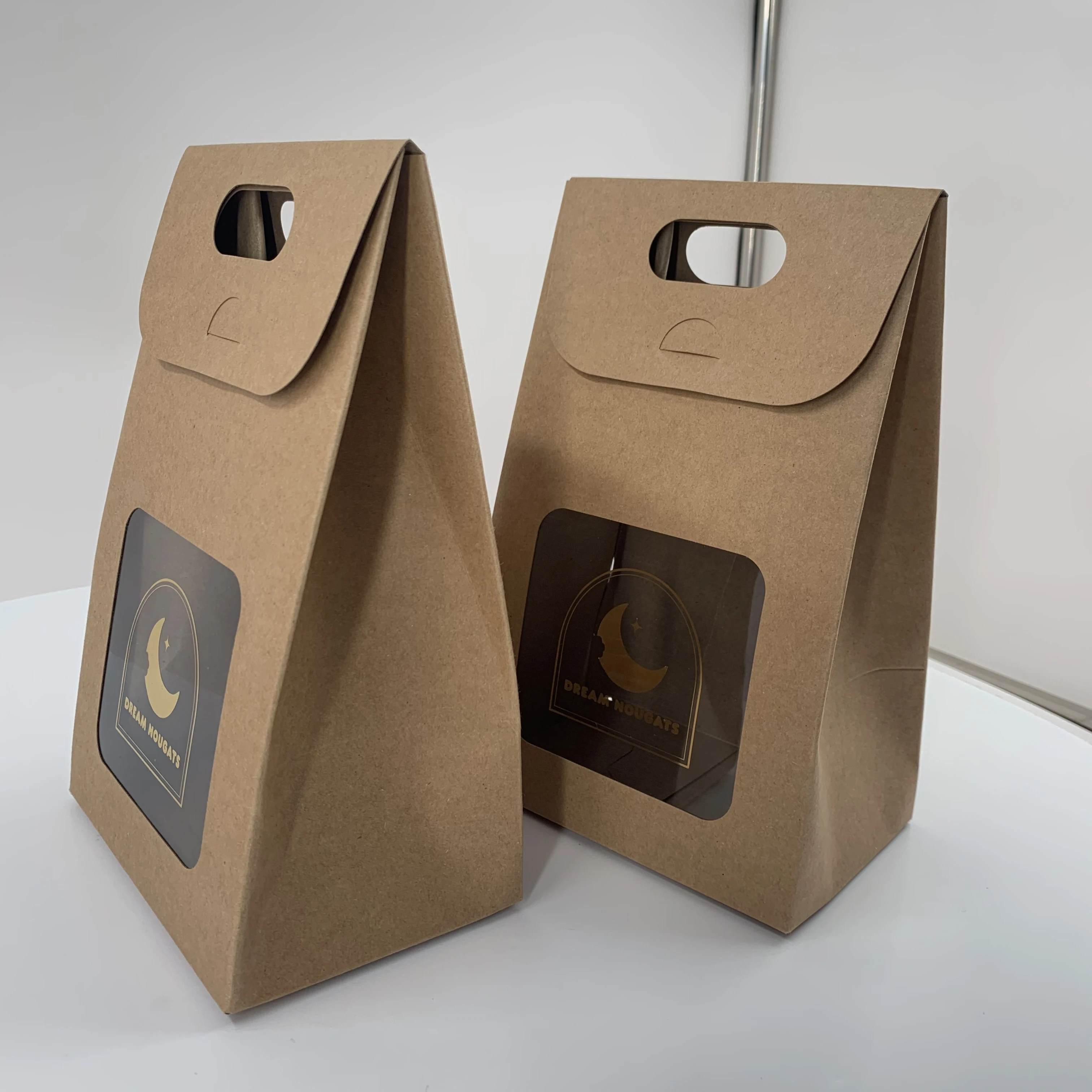 Customize Creative Apples Wedding Favors Candy Boxes Bomboniera Celebrate Giveaways Boxes Party Gift Paper Packing Box