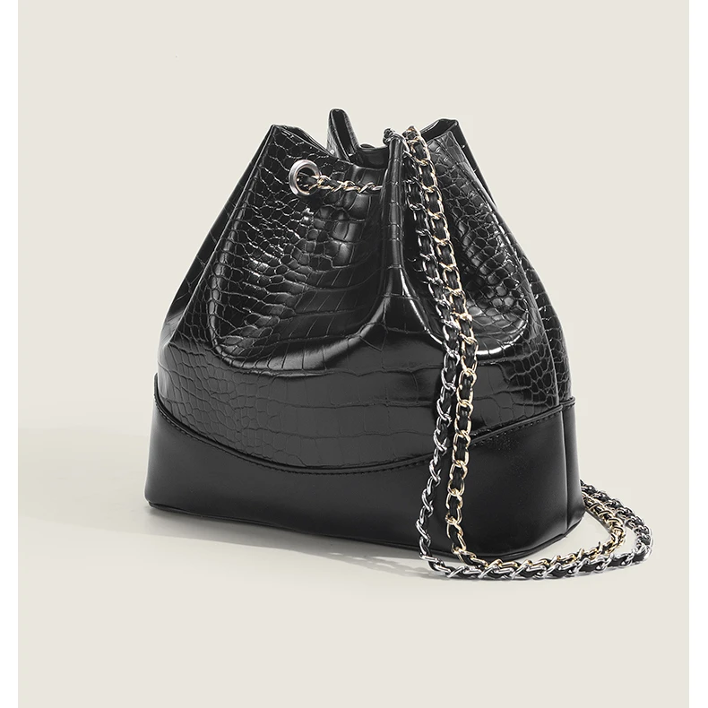 2023 New Crocodile Women Bucket Handbag Small Shoulder Bag Chain Messenger Multifunction