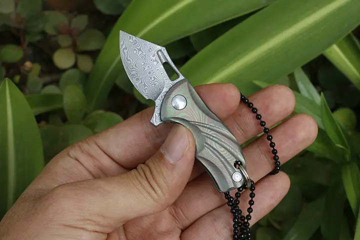 
9CR18MOV Damascus Folding Knife HuntingKnife Titanium handle 