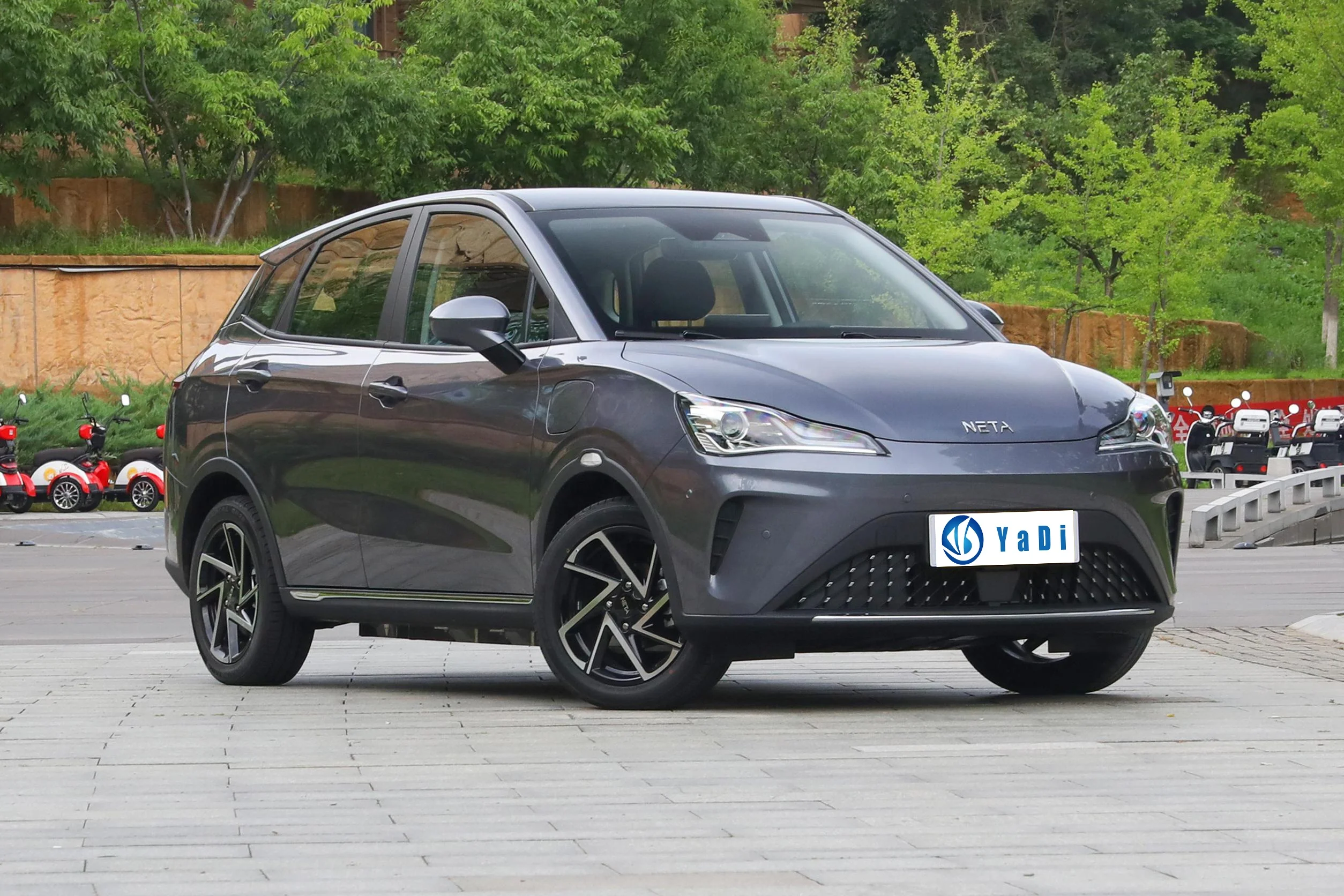 2024 New model Neta AYA real compact Suv Cheap price  Neta V Electric Adult Car and new energy vehicle