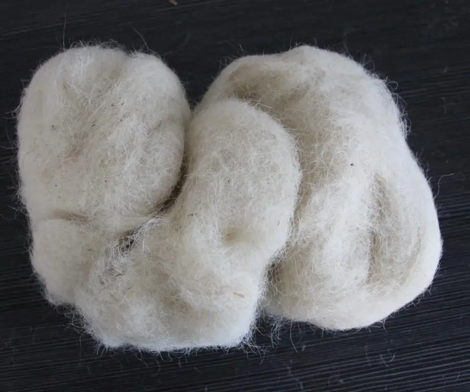 Unwashed and Carded Chinese Sheep Wool Waste used for  felt