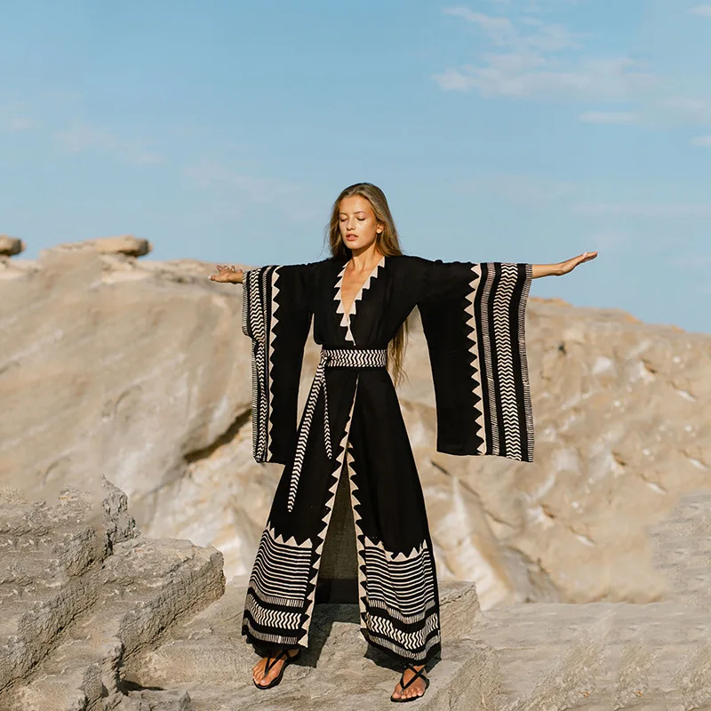 Factory Direct 2022 Fashion Summer Women Long Dress Kaftan Sunscreen Swimsuit Beach Wear Cover Up Dresses