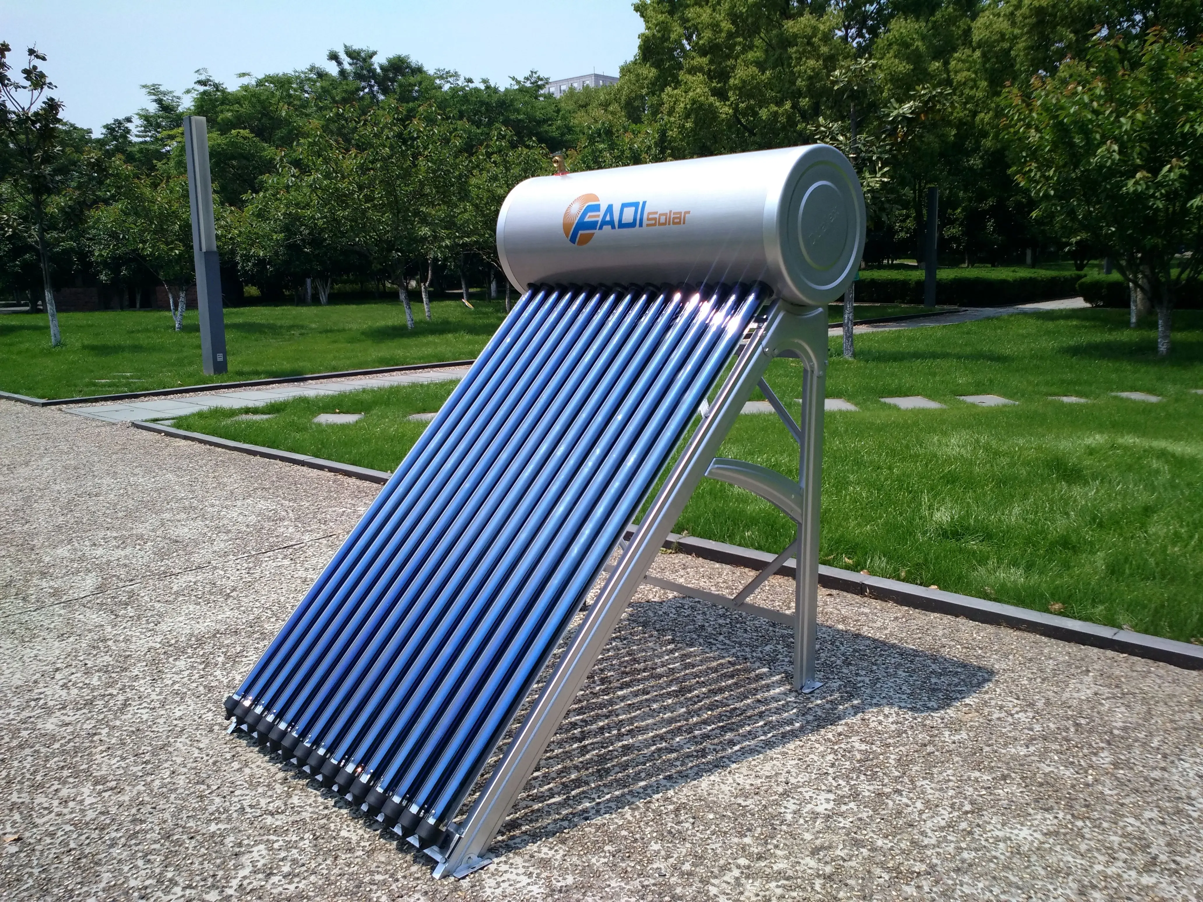 Solar Water Heater System For Home or Commercial Solar Keymark Integrated Pressurized Solar Water Heater