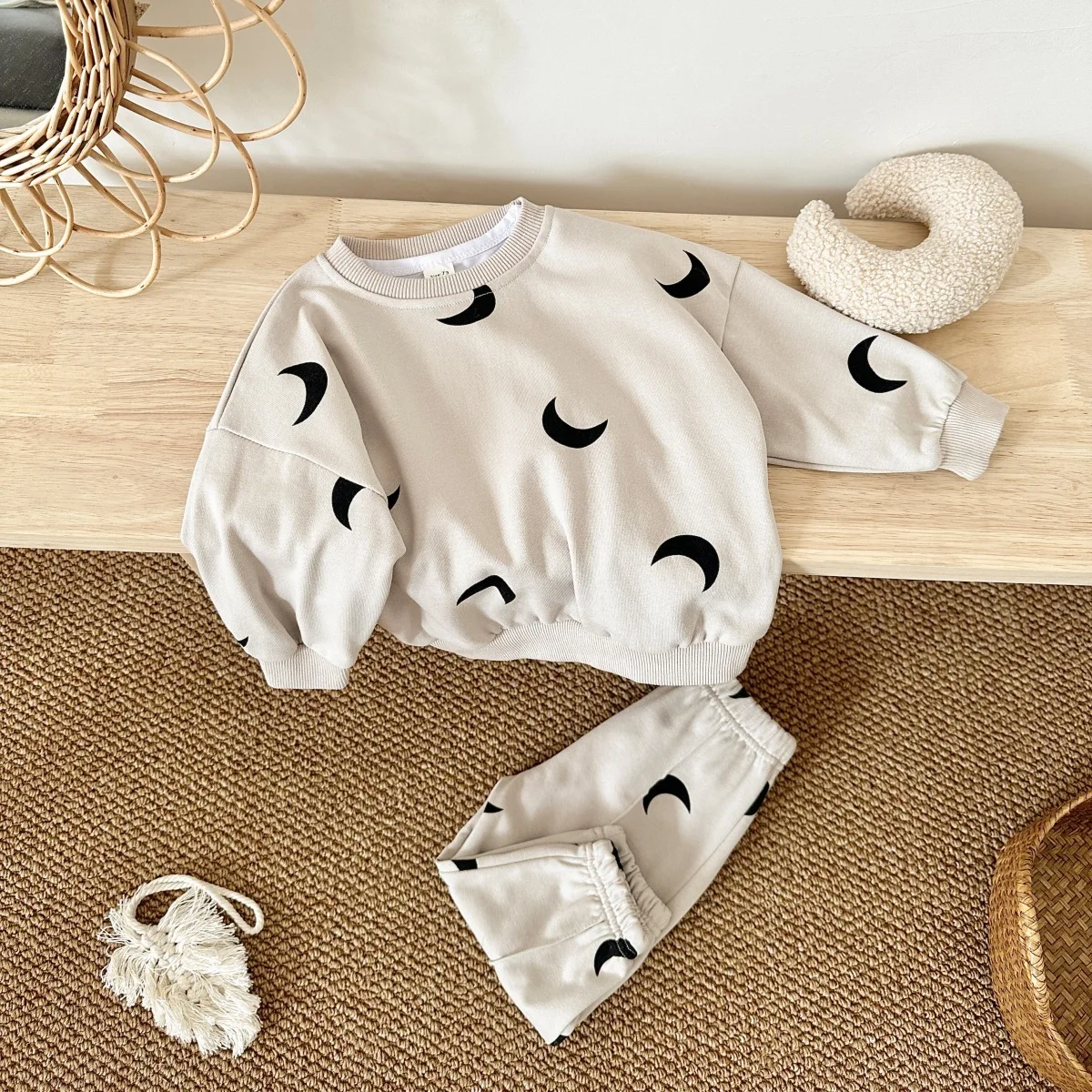 2024 Moon Print Long Sleeve Tops and Pants Children Clothes of Girls