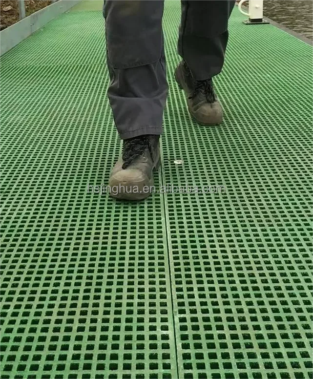 Plastic Reinforced Fiberglass Walkway FRP Grating for Car wash floor 38x38x30mm