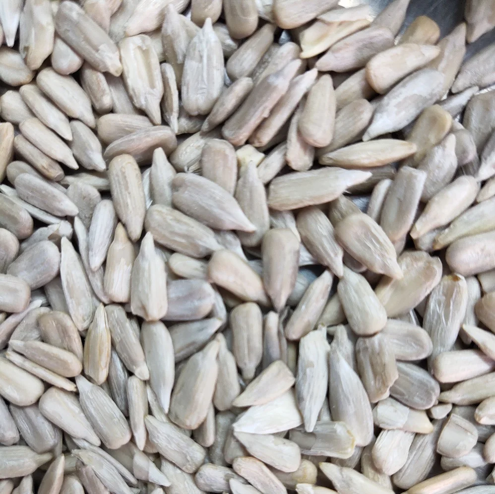 2021 Bakery Grade Sunflower Kernels New Crop Raw Material Bulgarian Origin Double Cleaned Packaging Peeled Sunflower Seeds