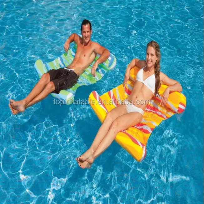 Hot Sales Swimming pool Toys Inflatable pizza mattress Beach Floating lounger in Pizza shape