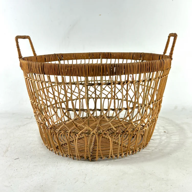 Kid Toys And Home Hotel Storage Stylish Hot Selling Handwoven Rattan Storage Basket With Cross Design And Sturdy Handles