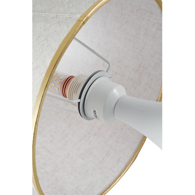 Elegant Design Modern Small Warm White Table Lamp With Touch Sensor