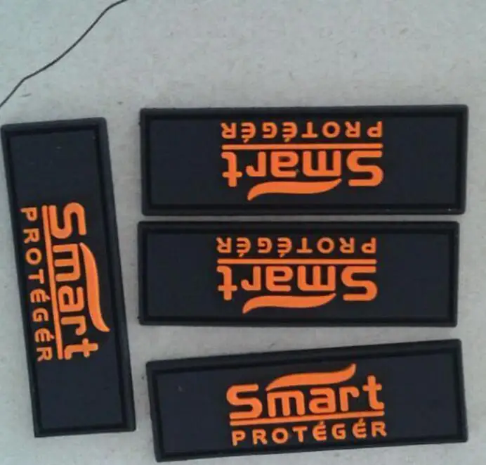 3D Custom Design Raised Letter Name Logo High Quality Silicone Rubber Heat Transfer Labels for Garment