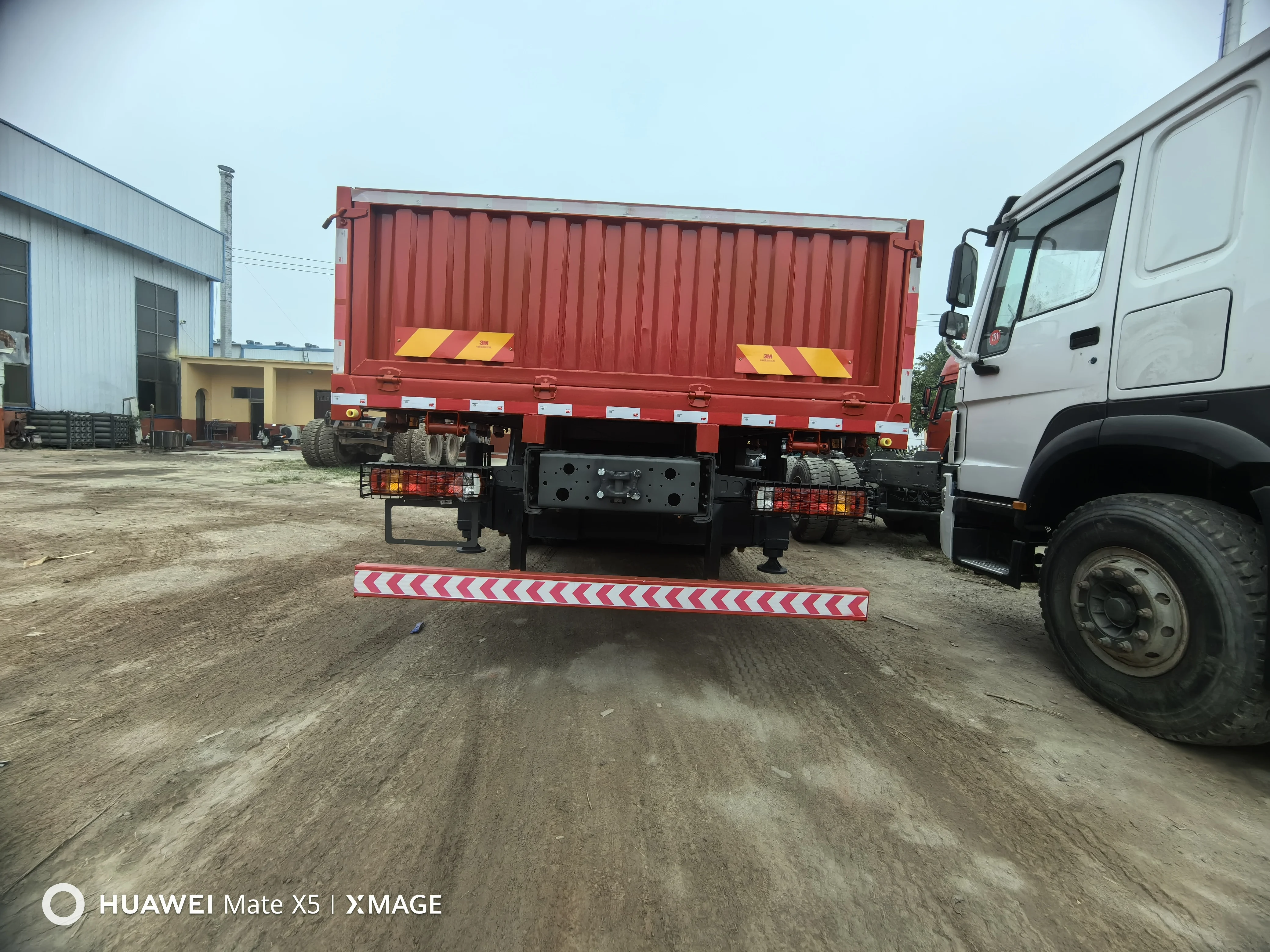 Crane with Hydraulic System and Remote Control System on Sale