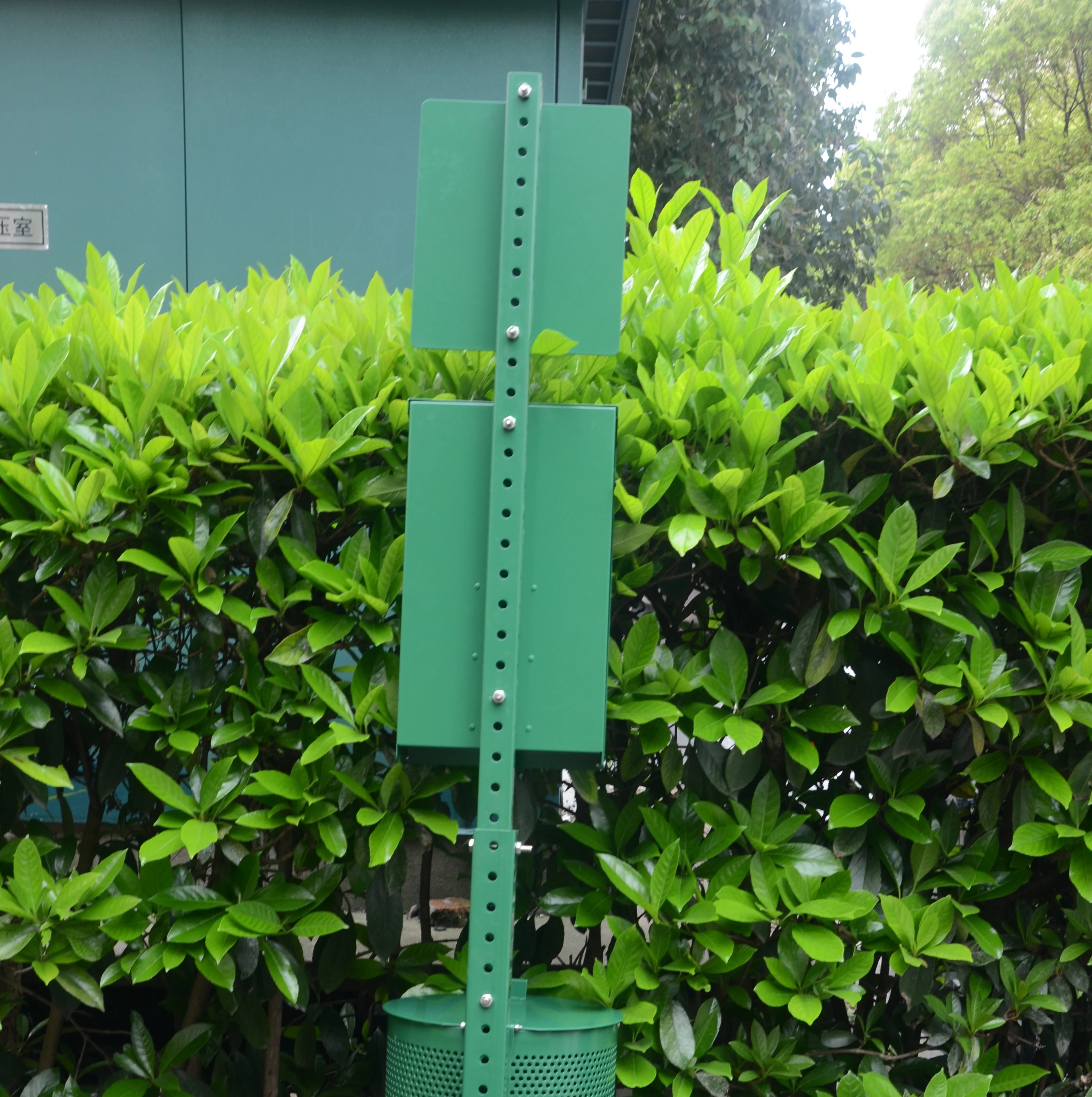 High Quality Pet Waste Station with pet waste bags Outdoor Waste Bin For Dog Poop Trash Can