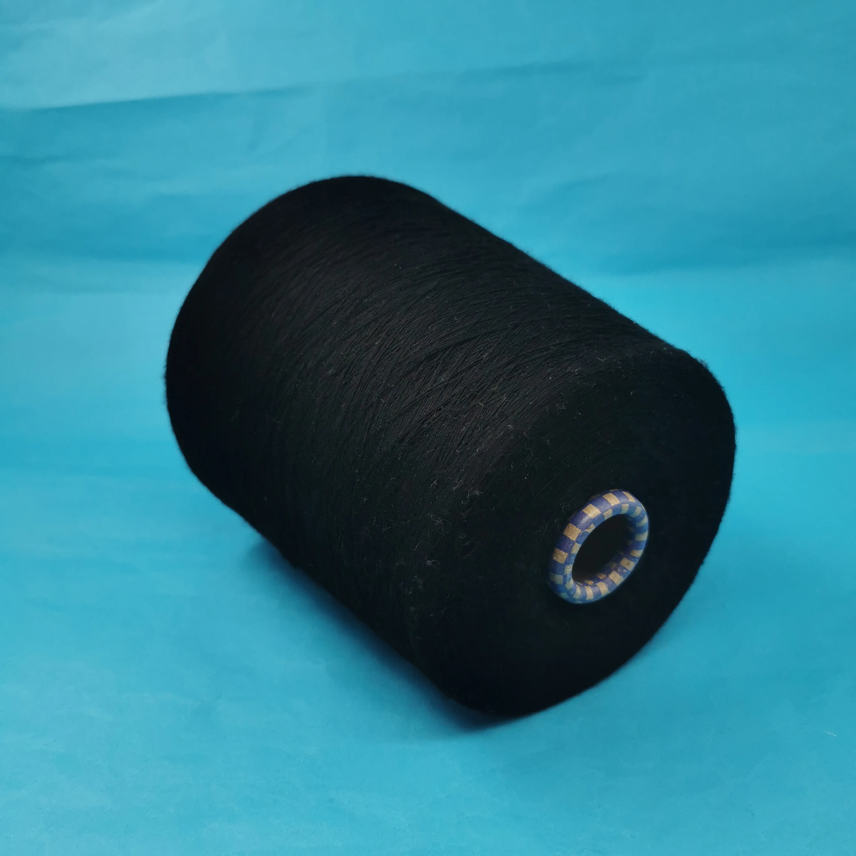 soft feeling black bamboo spun yarn for fabric
