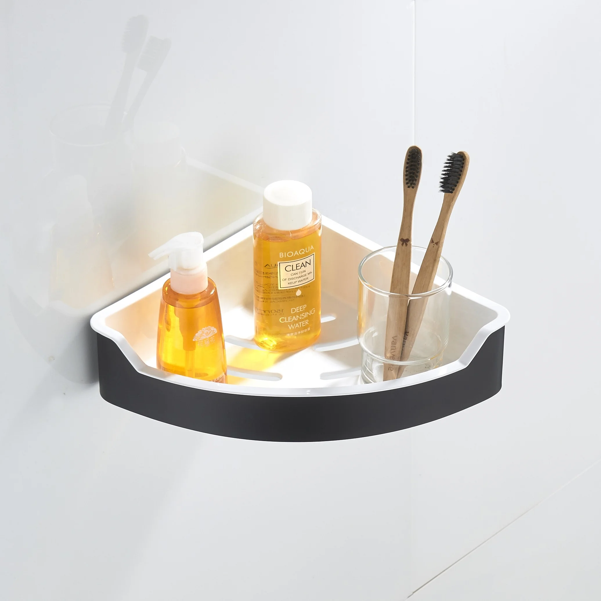 Black Tri-angle 304 stainless steel Bathroom Storage shampoo Shower Corner shelf