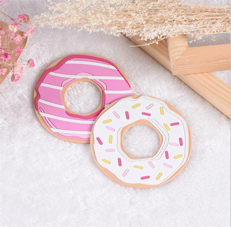 Cartoon Custom PVC patch Plastic Crafts PVC patches dispensing machine