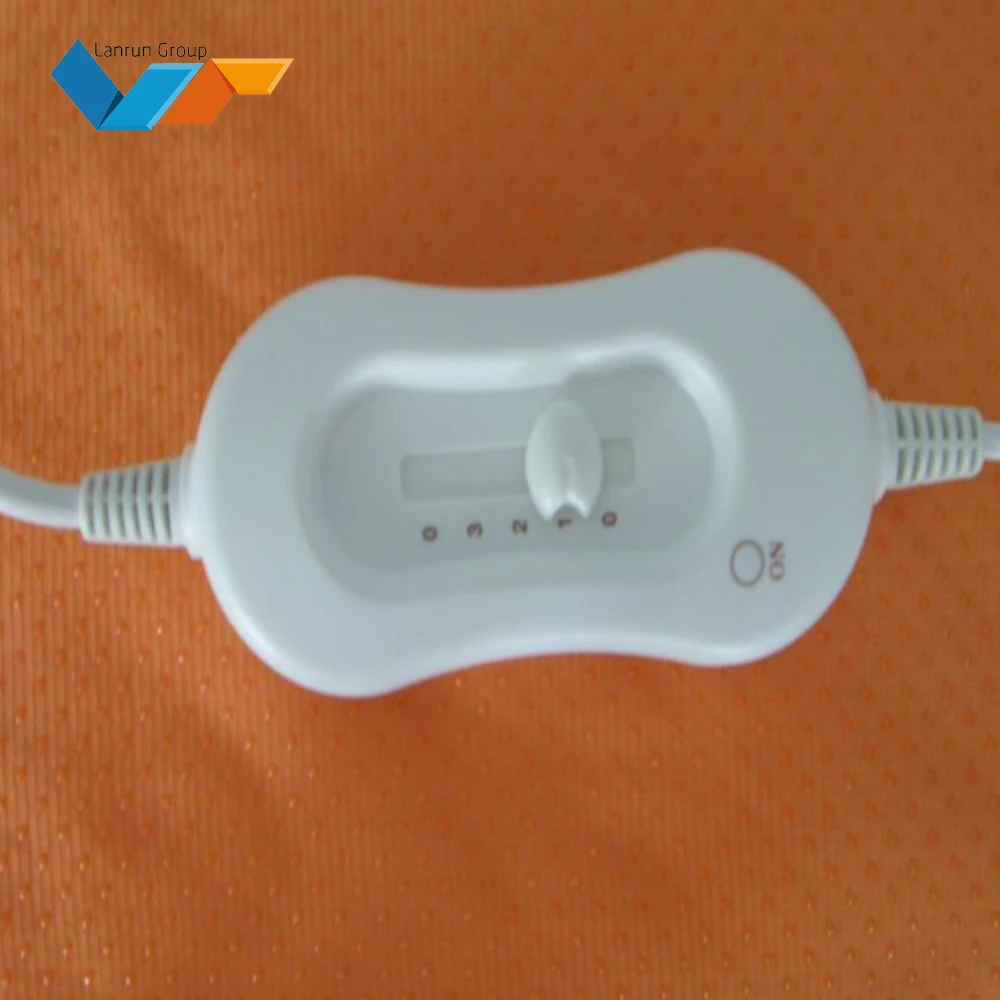 220V GS,CE,ROHS,REACH Certificate Luxury Polar Fleece Electric Heated Under Blanket