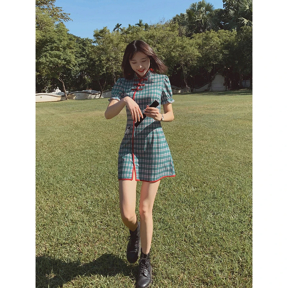 Hot-selling short-sleeved newly designed Cheongsam for women