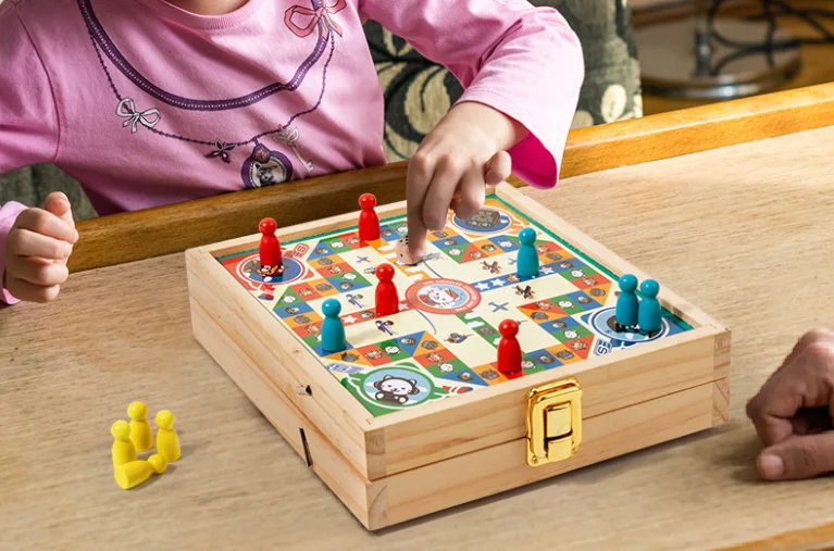 Wholesale 4 in 1 easy folding wooden football and bowling and puck and throwing tabletop board game for children and kids