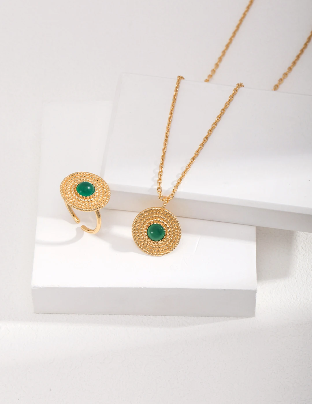 Chinese Jewelry Sterling Silver Rhodium 18K Gold Plated Locket Hetian Jade Pendant Necklace for Women